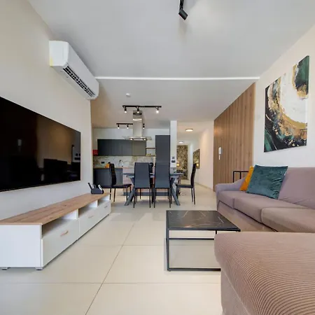 Oakville, Valley Views, Private Pool, Bbq, Games By Haven & Keys Malta דירה