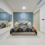 Oakville, Valley Views, Private Pool, Bbq, Games By Haven & Keys Malta 公寓