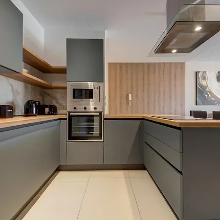 Lägenhet Oakville, Valley Views, Private Pool, Bbq, Games By Haven & Keys Malta *