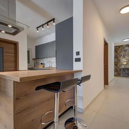 Oakville, Valley Views, Private Pool, Bbq, Games By Haven & Keys Malta Xagħra