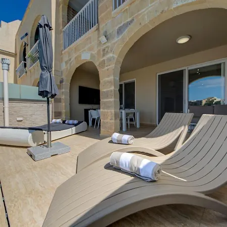 Lägenhet Oakville, Valley Views, Private Pool, Bbq, Games By Haven & Keys Malta