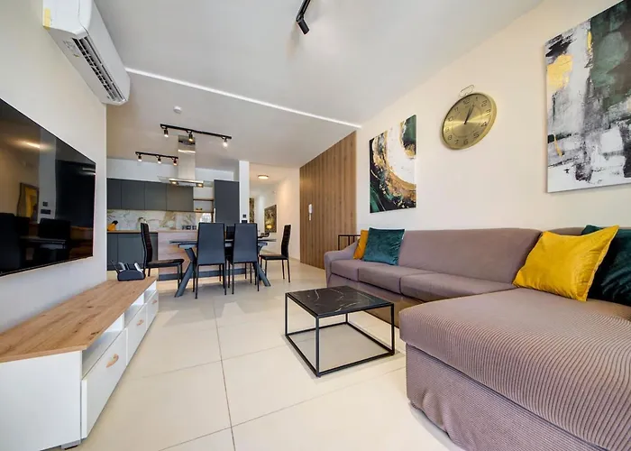 Apartamento Oakville, Valley Views, Private Pool, Bbq, Games By Haven & Keys Malta Xagħra