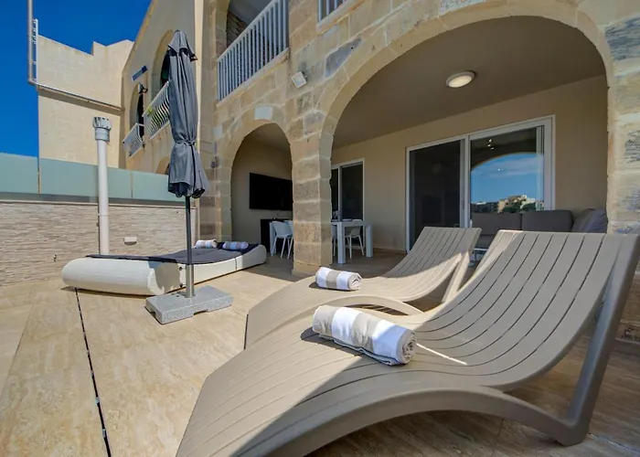 Apartamento Oakville, Valley Views, Private Pool, Bbq, Games By Haven & Keys Malta